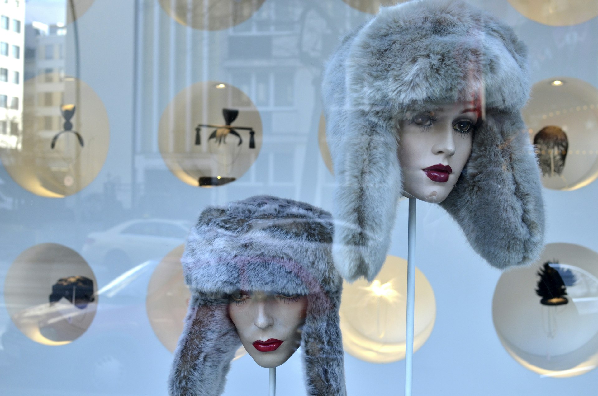 How Resale Apps Are Democratizing Access to Luxury Fashion