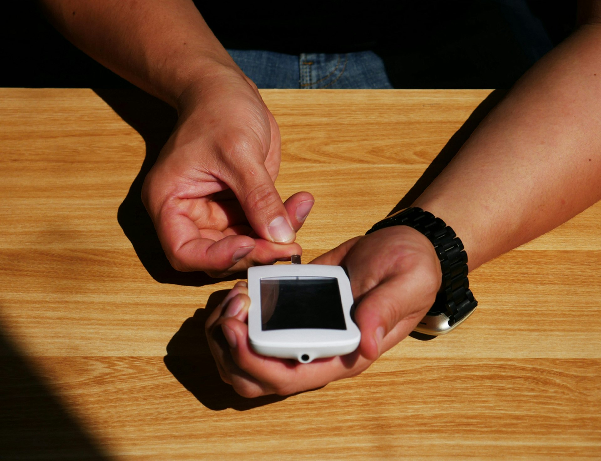 How Wearable Health Monitoring Devices Are Transforming Personal Healthcare